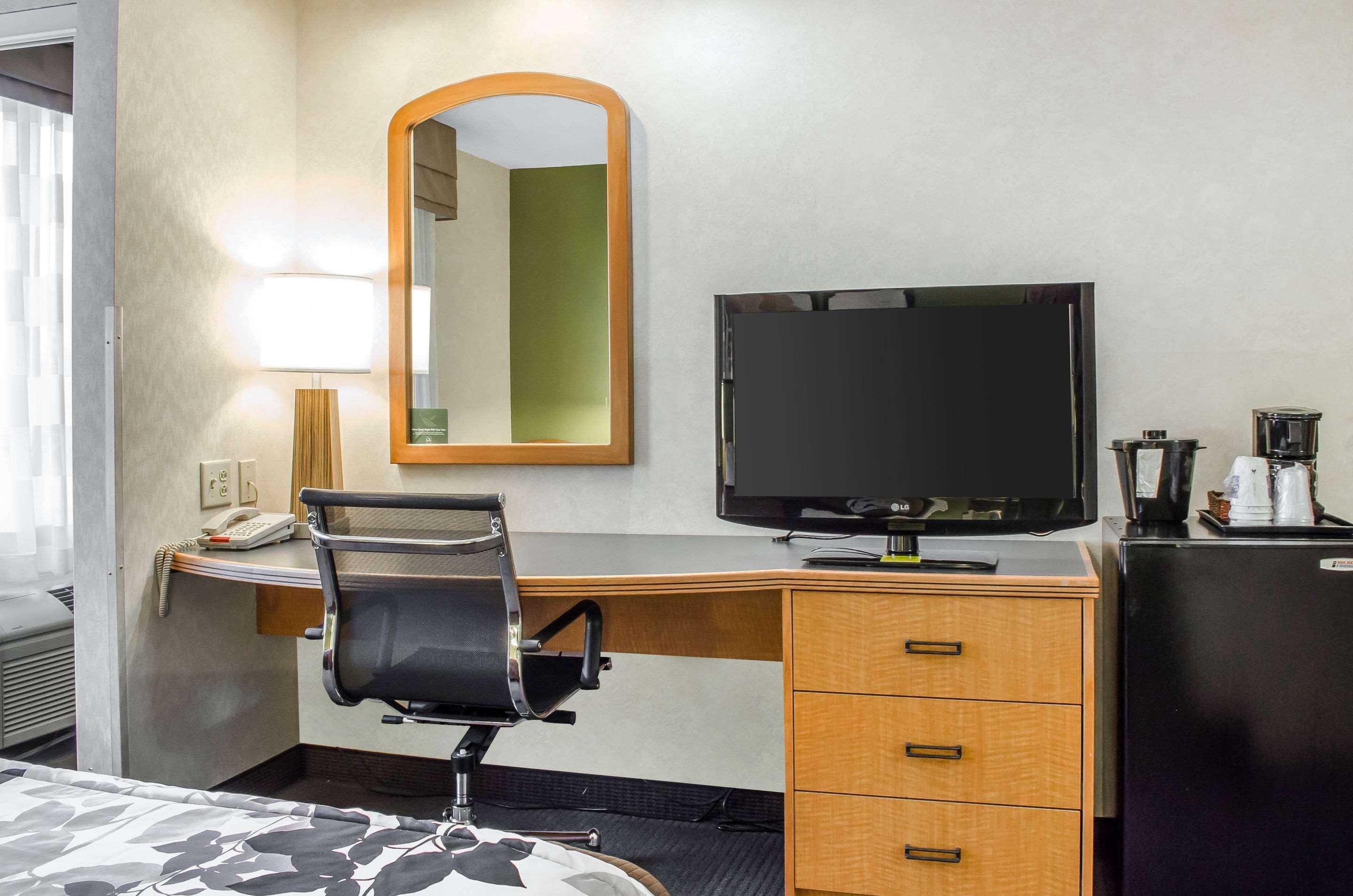 Sleep Inn & Suites Бенсалем Екстериор снимка